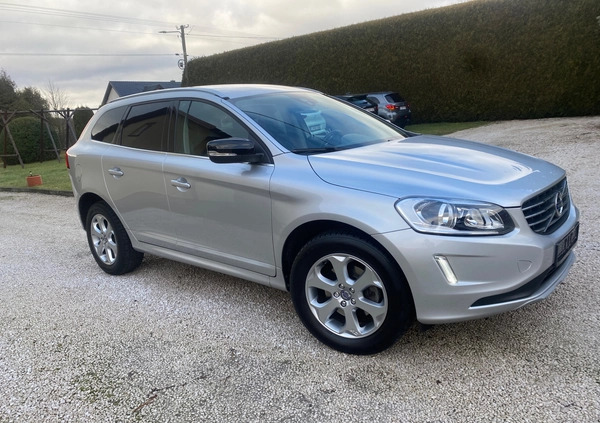 Volvo XC 60 cena 79999 przebieg: 125000, rok produkcji 2017 z Staszów małe 781